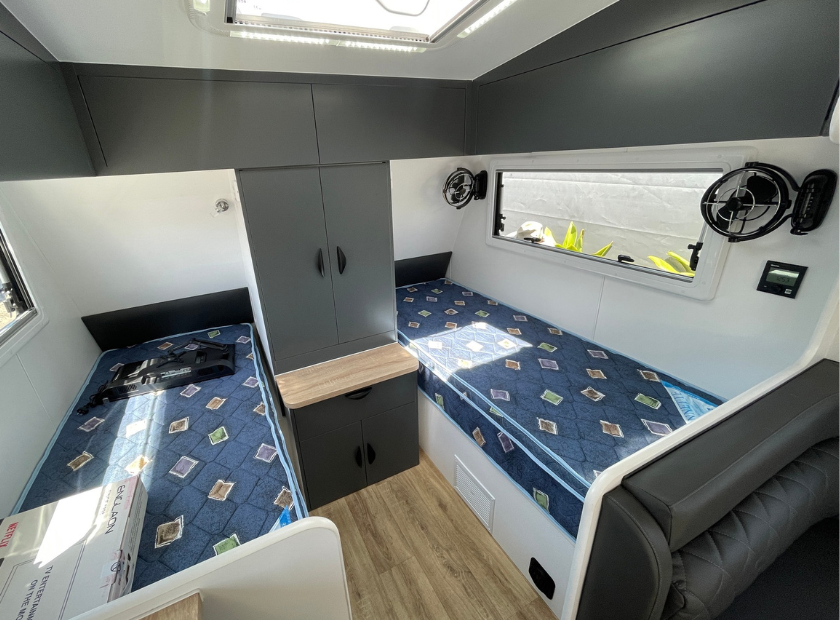 Sunseeker caravan beds